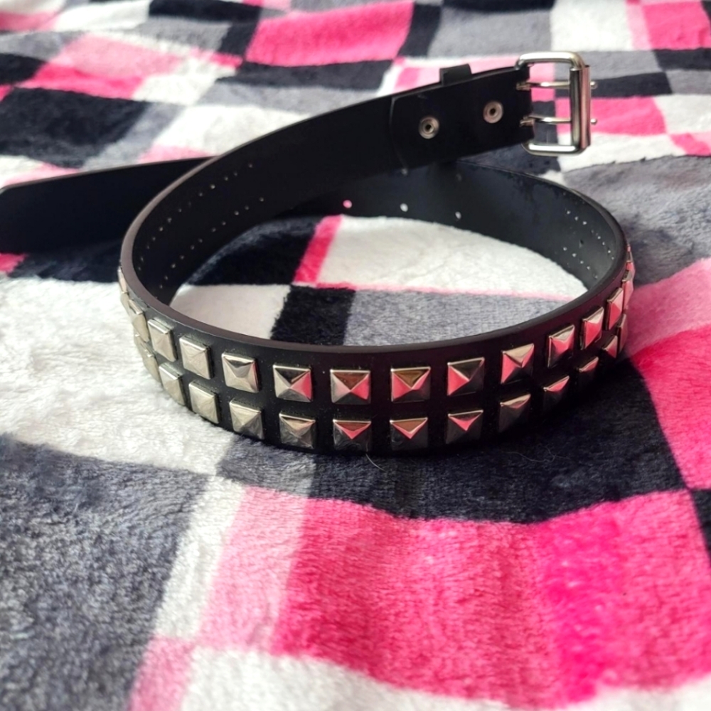 Black and pink studded faux leather belt